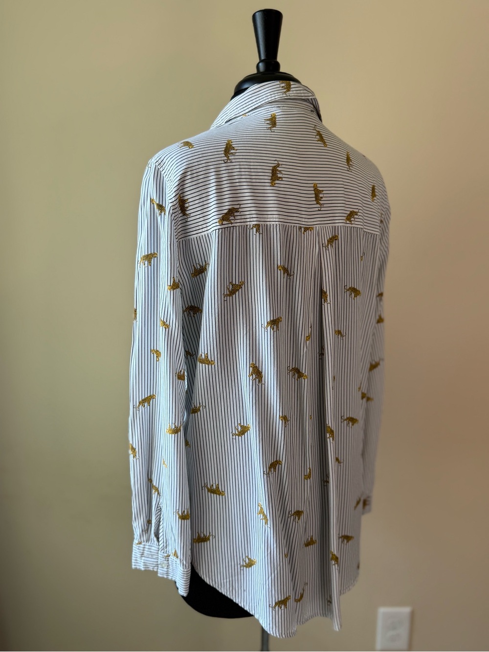 JANE + DELANCEY Striped Button-Down Shirt with Leopards Size XL White Black - Picture 6 of 15